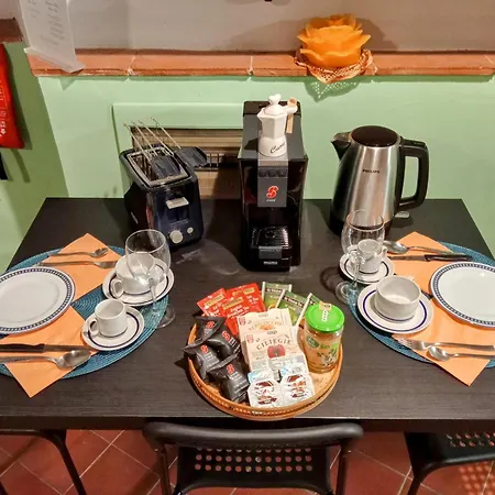 La Porta Rossa Guest house *